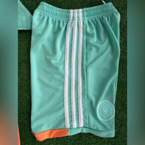 Inter Miami 3rd kit Messi kids soccer jersey Messi 2024 - Picture 4 of 10